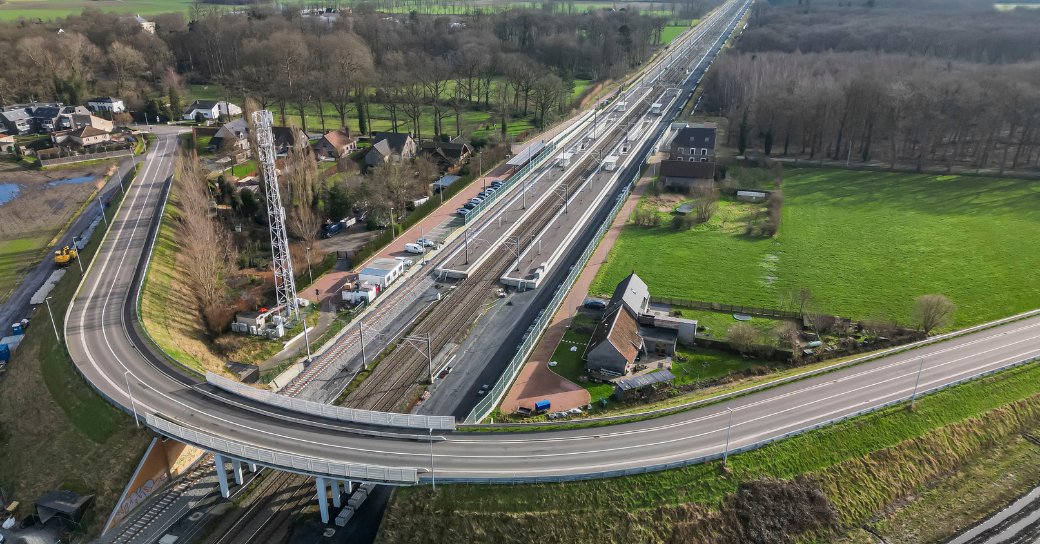 Surveillance par caméra pendant les travaux sur la ligne ferroviaire Bruges-Landegem